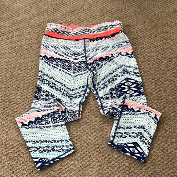 Workout capris - Picture 1 of 4